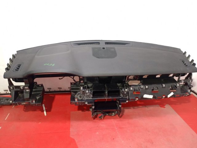 Приладова панель LR083772 LAND ROVER