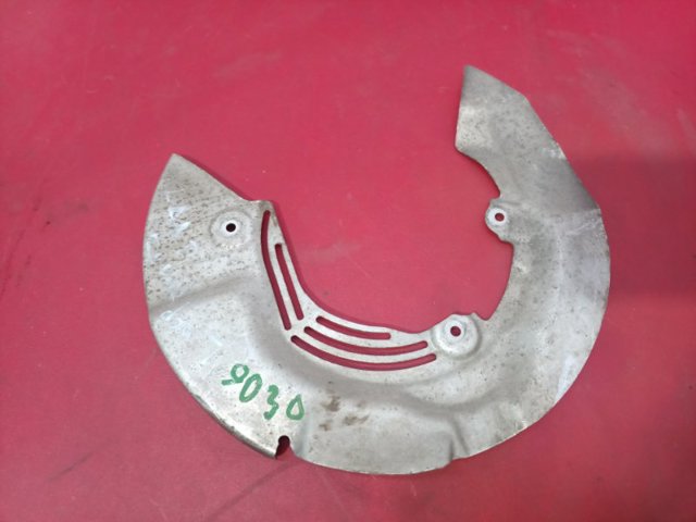 Кожух гальмівного диска LR118811 LAND ROVER