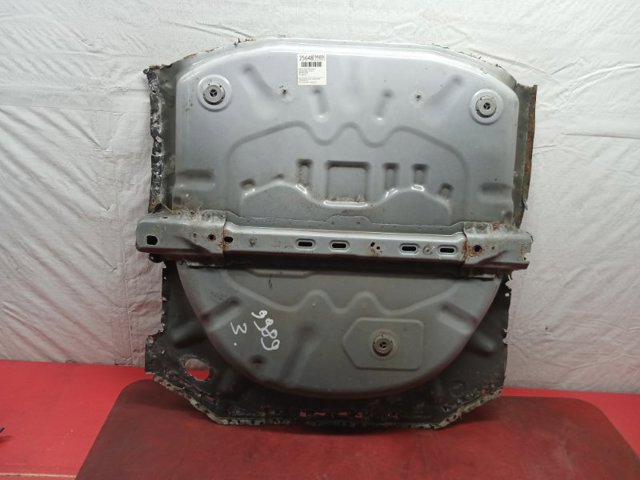 Деталі мотовідсіка задка кузова LX6Z7847122A FORD