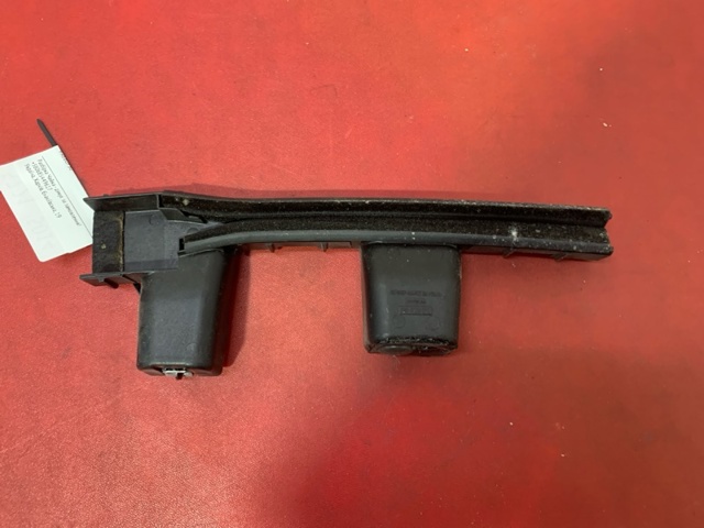 Хомут пластиковий універсальний PA66GF30 GM