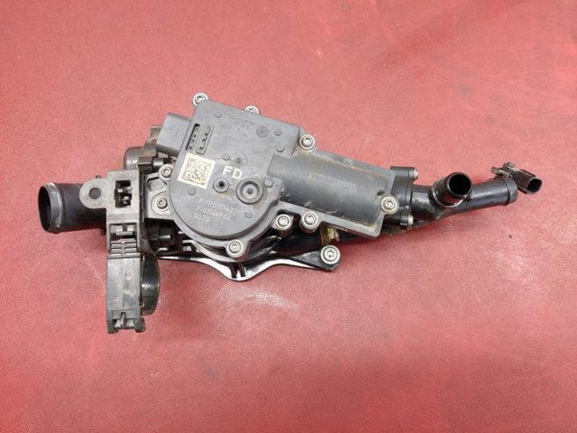 Корпус термостата PYFD1516Z MAZDA