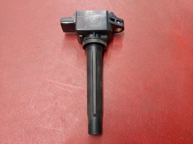 Котушка запалювання PYFS18100 MAZDA