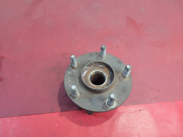 Маточини передніх коліс TK483304XB MAZDA