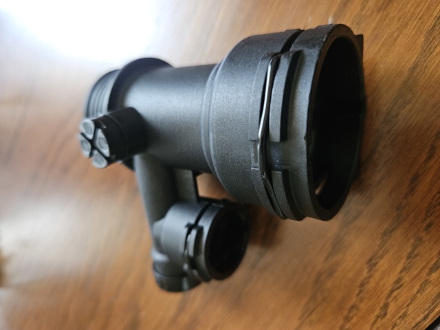 Шланги системи охолодження 11537787720 BMW