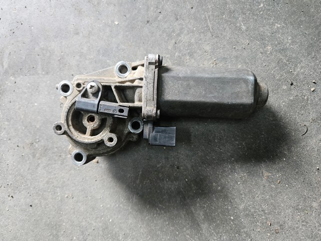 Двигун управління роздавальної коробкою 27107566296 BMW