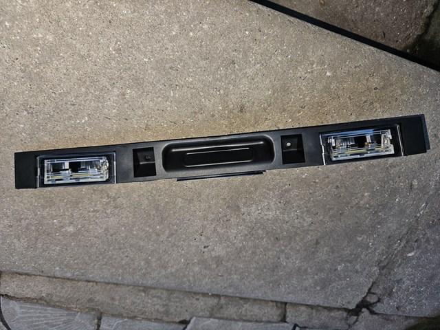 Корпус ліхтаря підсвітки номерного знака 51137054941 BMW