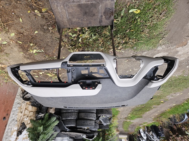 Передня панель 51459282685 BMW