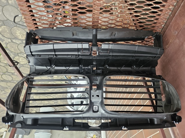 повітропровід радіатора 51747200781 BMW