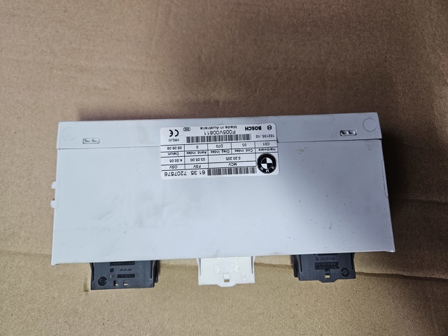 Блок управління відкриття кришки багажника 61357207576 BMW
