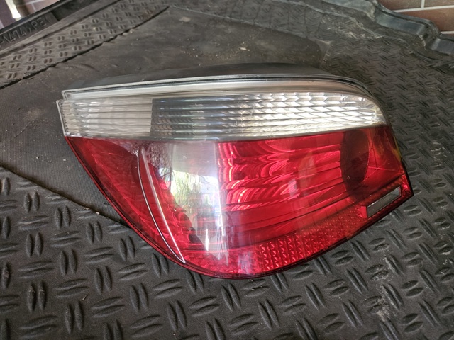 Ліхтар задній лівий, зовнішній 7165737 BMW