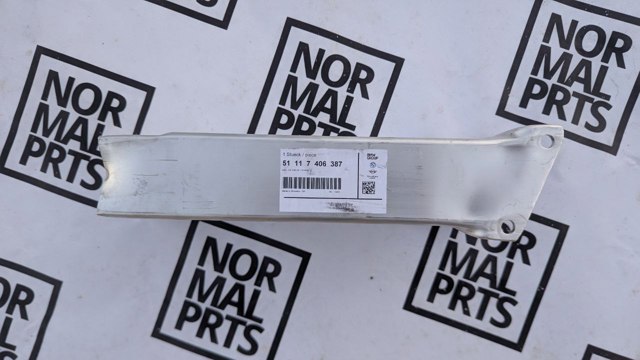 Кронштейн підсилювача переднього бампера 51117406387 BMW