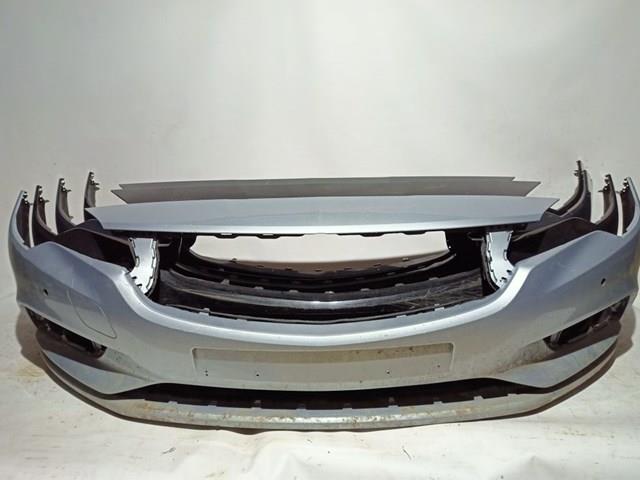 Бампер передній 39017250 OPEL