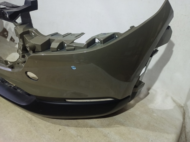 Бампер на авто DFR550031 MAZDA