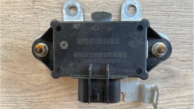 Модуль керування (ЕБУ) паливного насосу 68193711AC CHRYSLER