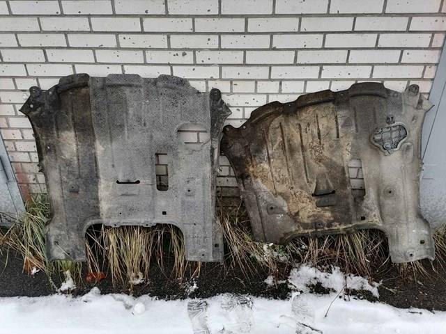 Щит запобіжний 68489769AA CHRYSLER