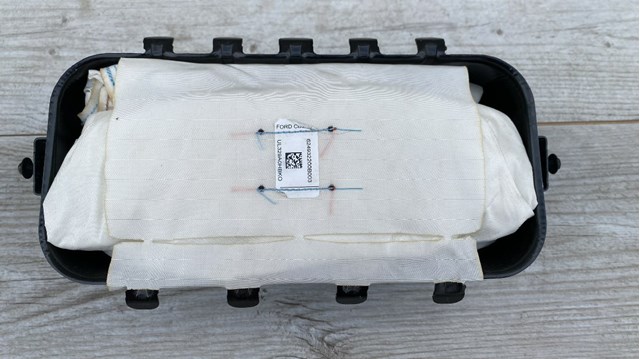 Подушка безпеки пасажира ES7Z54044A74A FORD