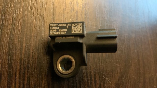 Датчик Ейрбег передній FR3Z14B004A FORD