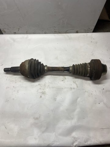 Вісь передня 7L0407271F VAG