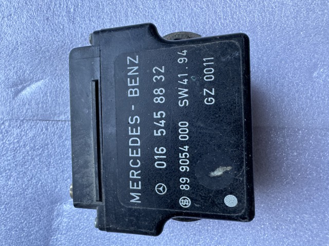 Реле накалу 0165458832 MERCEDES