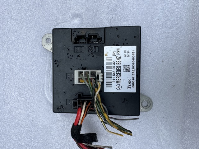 Блок управління сигналами SAM 2115450532 MERCEDES