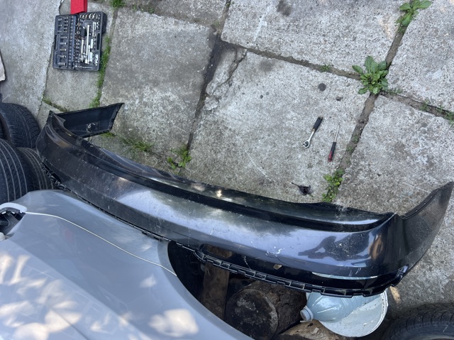 Буфер (бампер) задній 4L0807511 VAG