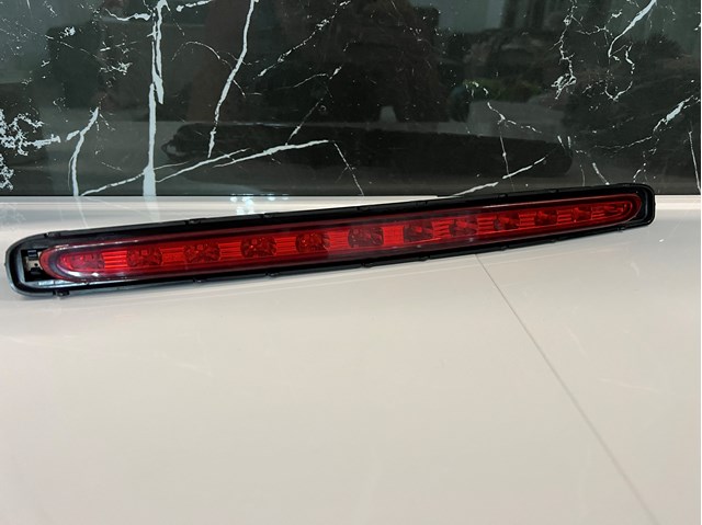 Додаткові задні стопи A2118201456 MERCEDES