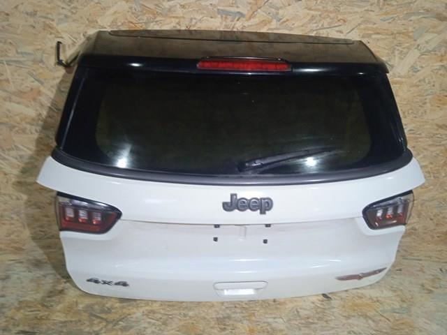 П'яті двері 68242348AA CHRYSLER