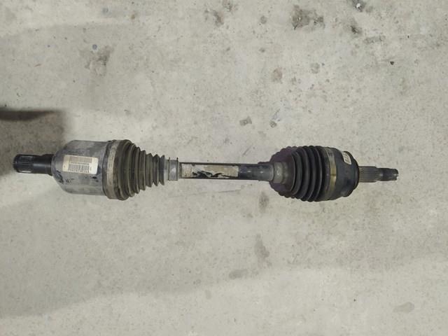 Привід лівий 68292303AA CHRYSLER
