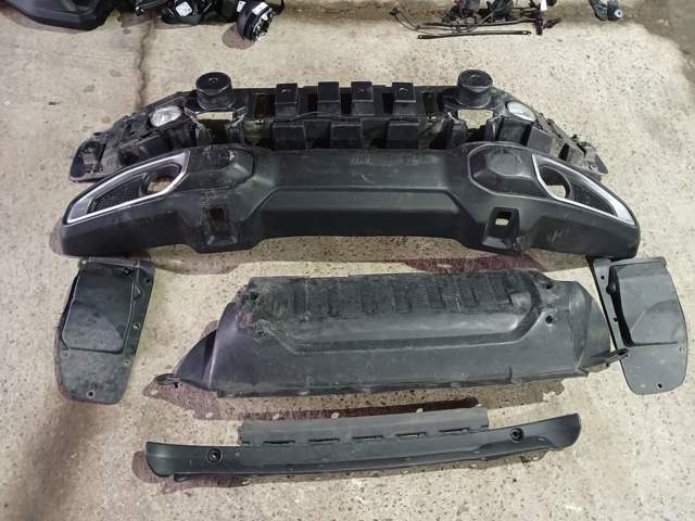 Бампер на авто 6BU44RXFAB CHRYSLER