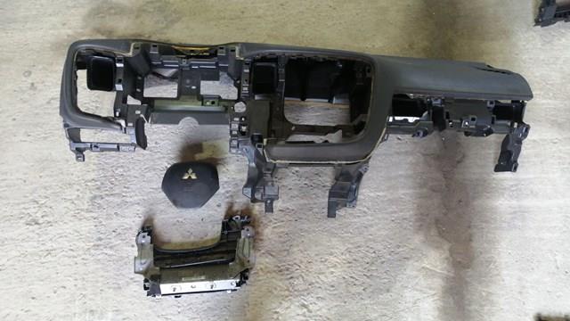 Приладова панель 8000A513XB MITSUBISHI