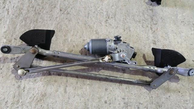 Трапеція щіток лобового скла 8251A065 MITSUBISHI