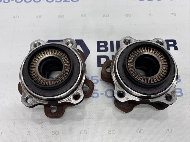 Маточина (передня) 33406899175 BMW
