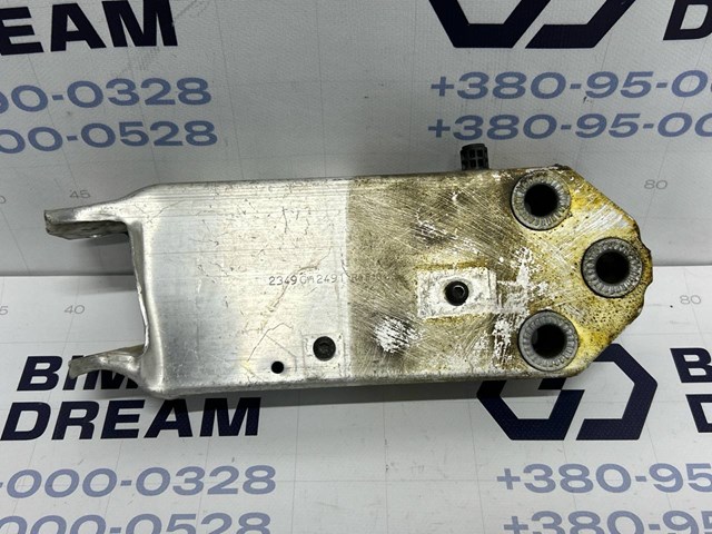 Кронштейн підсилювача переднього бампера 51117253877 BMW