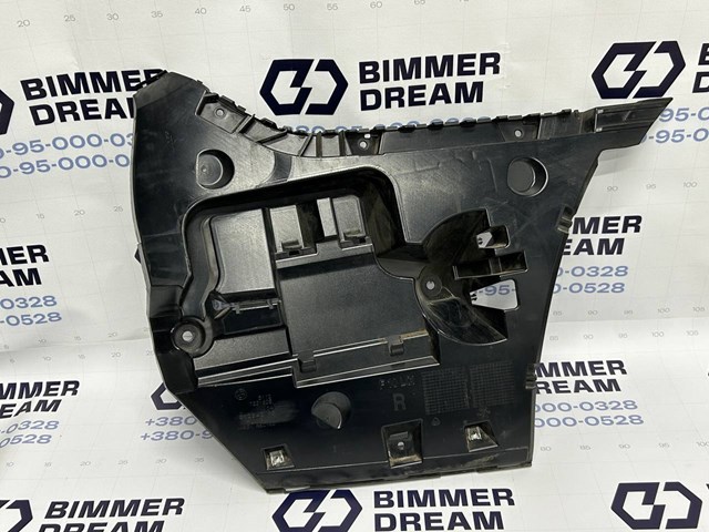 Кронштейн бампера заднього, правий 51127331608 BMW
