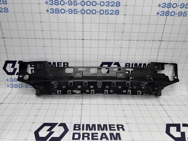 Кронштейн бампера заднього, центральний 51127428024 BMW