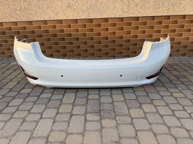 Кожух бампера заднього 51128493938 BMW