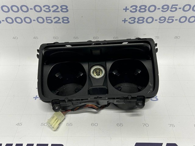 Підсклянник підлокітника центральної консолі 51169277262 BMW
