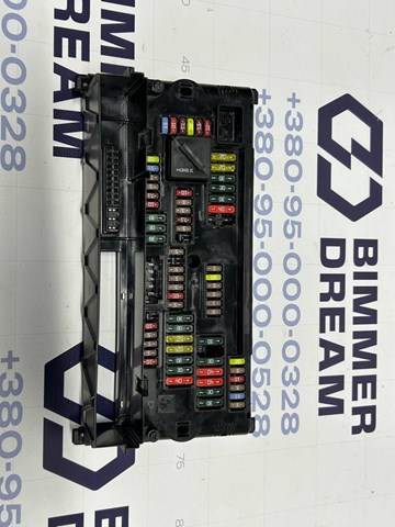 Коробка запобіжників 61149252815 BMW