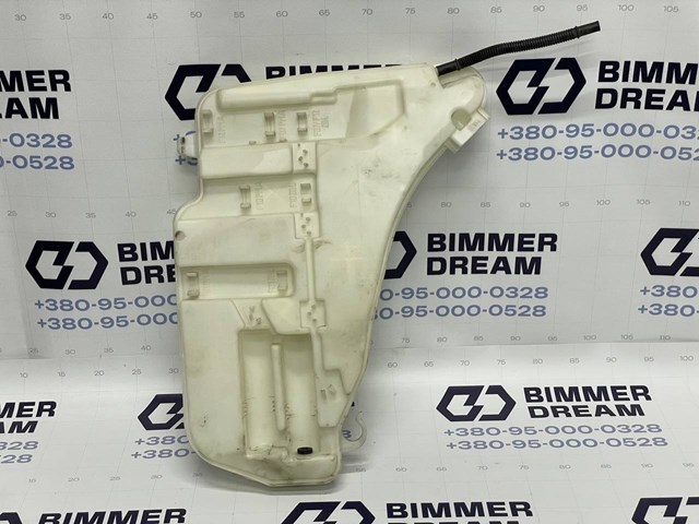 Бачок склоомивача 61667269668 BMW