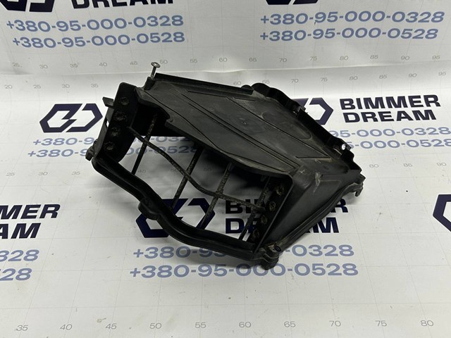 Коробка фільтра 64119216222 BMW