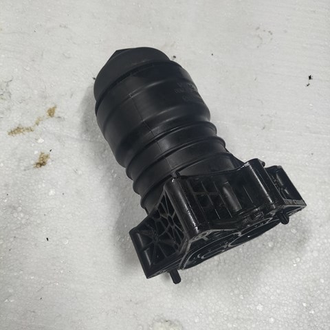 Корпус масляного фільтра 06M115401L VAG