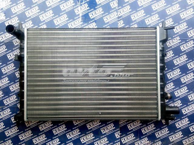 Радіатор водяний Ford Fiesta COURIER
