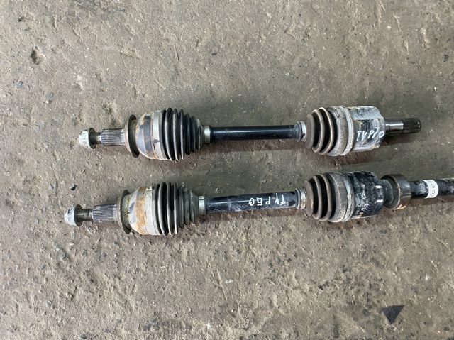 Привід передній лівий FTH32560X MAZDA