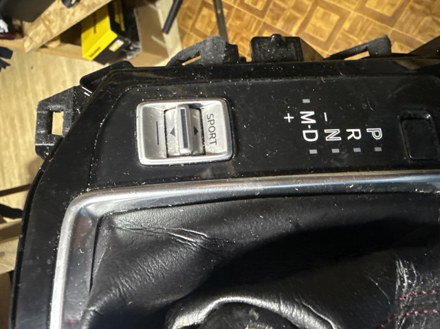 Перемикач режимів КПП GMJ666YK0 MAZDA