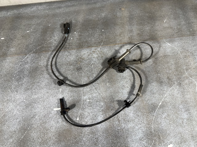 Датчик АБС (ABS) передній KA0G4370X MAZDA