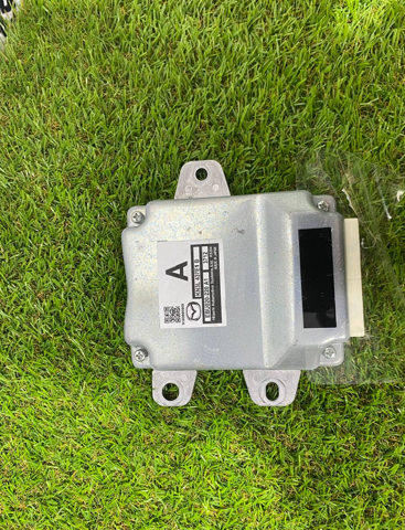 Блок стоянкового гальма KN3L437E1B MAZDA