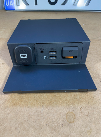 USB-розгалужувач TK78669U0C MAZDA