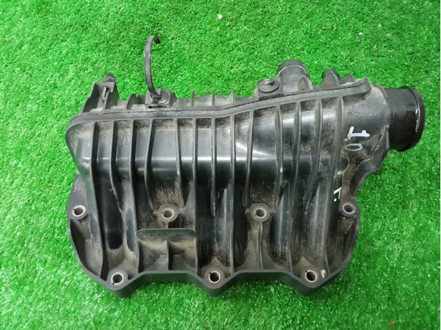 Колектор впускний 1047092S01 FORD
