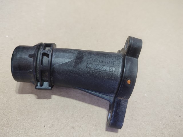 Штуцер блоку системи охолодження 11118511205 BMW