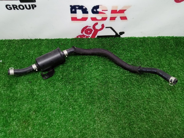 Бачок / демпфер вакуумної системи двигуна 149586CA0A NISSAN
